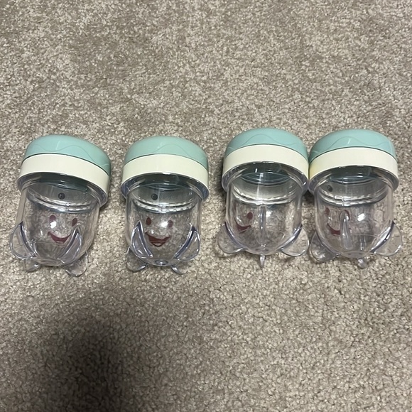 Baby bullet food storage 4 jars and a tray . - Picture 4 of 6
